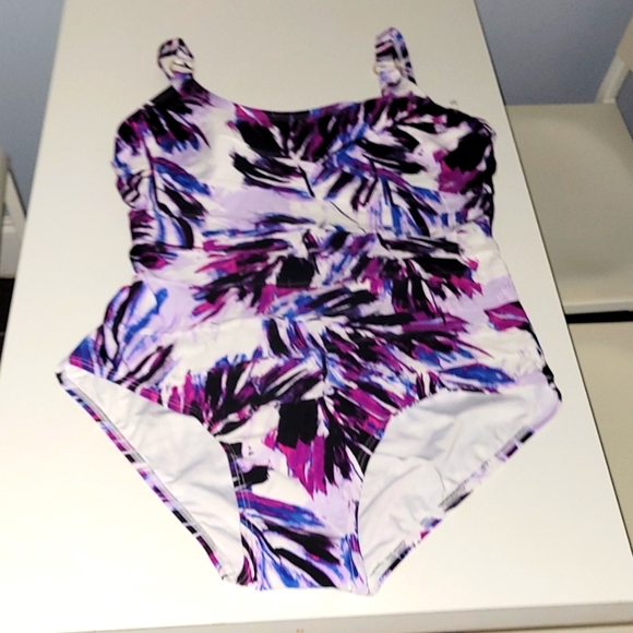 Calvin Klein Other - 🔥HP🔥Calvin Klein